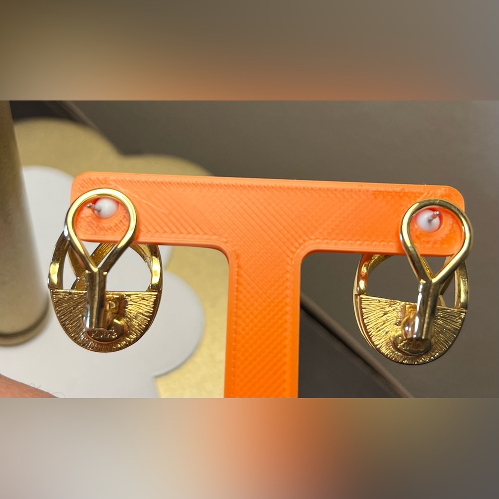 Joan Rivers Gold Tone Geometric Pierced  Earrings - Picture 3 of 6